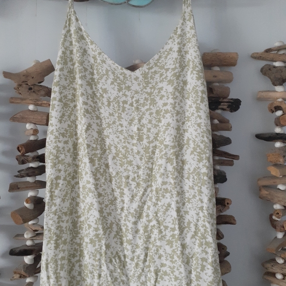 GHANDA Midi Dress - Picture 2 of 8